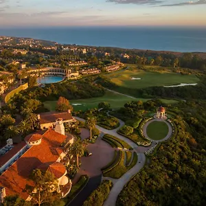 The At Pelican Hill Otel Crystal Cove